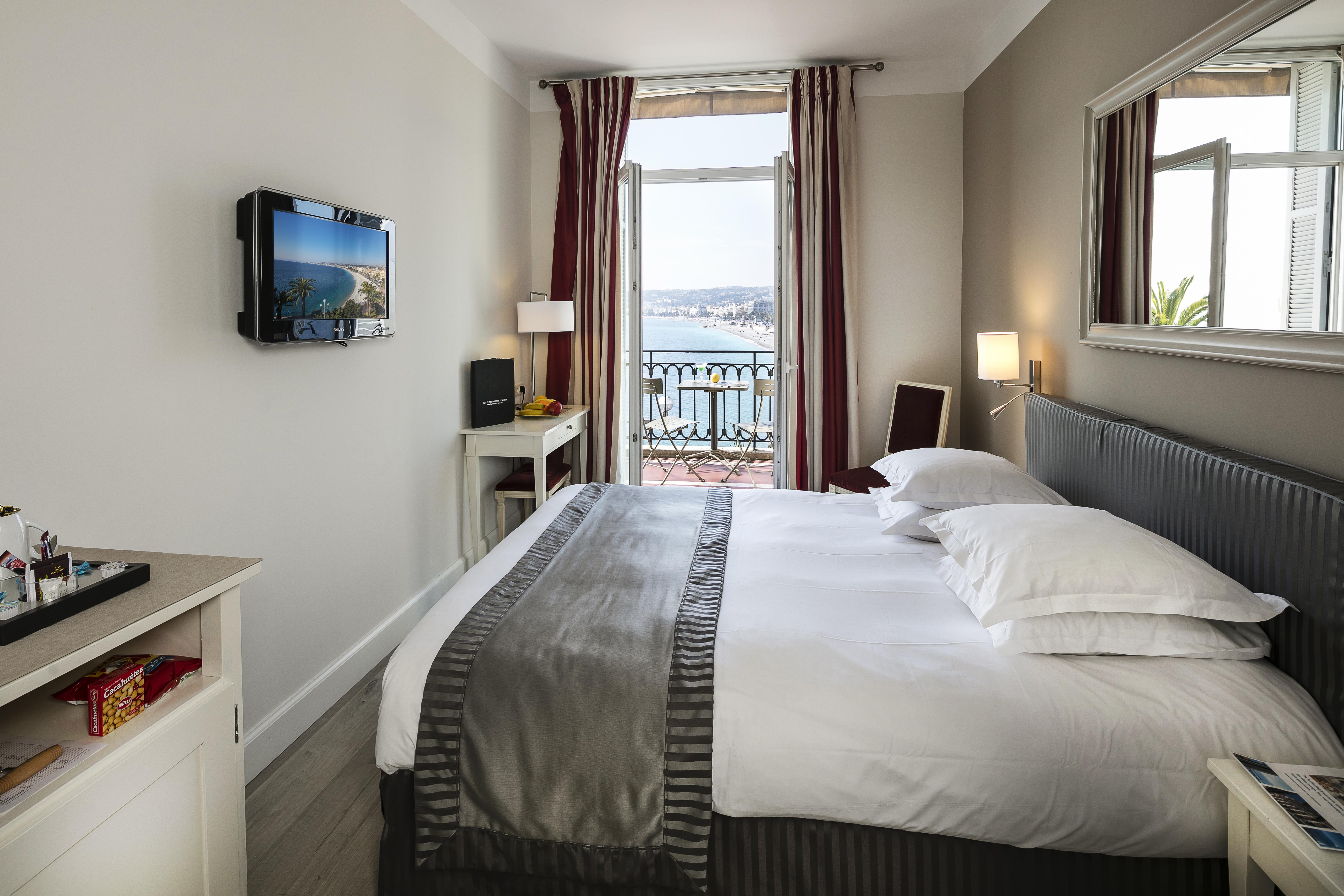 Suisse Hotel
